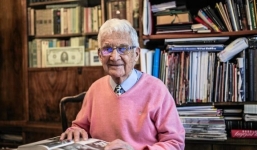 Nam diễn viên sống đến 100 tuổi để tuyên bố một sự thật