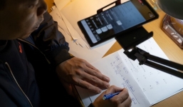 Học sinh học và làm bài kiểm tra online, đánh giá thường xuyên có được công nhận