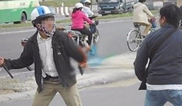 Tổ trưởng dân phố xô xát với dân khi đi tuyên truyền phòng dịch Covid-19