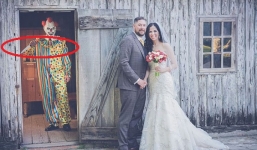 Xem lại ảnh cưới sau 1 năm, người vợ phát hiện bí mật đáng sợ