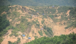 Phu vàng hạ thủ quản lý vì không đồng ý cho nghỉ việc