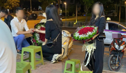 Cầu hôn thất bại, chàng trai có hành động bất cần khiến dân mạng ngao ngán