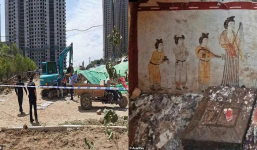 Sửa sang sân trường vô tình 'mở cửa' mật thất chứa mộ cổ 1.300 tuổi