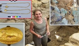 Bội thu khi tìm thấy mộ cổ siêu giàu của Chiến binh Đồ Đồng chứa cả kho châu báu