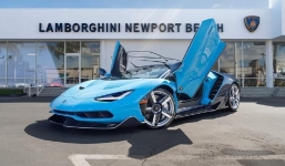 Đại gia Hà thành chi 280 tỷ tậu 'siêu bò' Lamborghini Centenario Roadster, thế giới chỉ có 20 chiếc