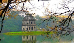 Dự báo thời tiết 3/10: Hà Nội mưa rải rác, cảnh báo mưa lớn ở Tây Nguyên