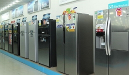 Tủ lạnh đua nhau giảm giá vì 'ế', có mẫu lên tới hơn chục triệu đồng
