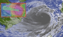 Tin bão mới nhất: Bão số 9 lao nhanh dữ dội về đất liền miền Trung, sức gió giật tới cấp 17 