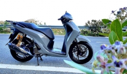 Giá xe Honda SH hết thời kiệt quệ vẫn 'ngậm đắng nuốt cay' để đàn em giành thế thượng phong