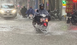 Dự báo thời tiết 9/11: Bão số 12 gây mưa to cho Trung và Nam Trung Bộ