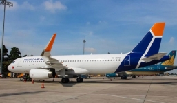 Tạm giữ 1 khách nước ngoài hô hoán có bom trên máy bay tại Nội Bài