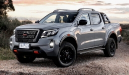 Nissan Navara 2021 bất ngờ chỉ nhỉnh hơn Kia Morning chục triệu, ngoại hình mượt mà