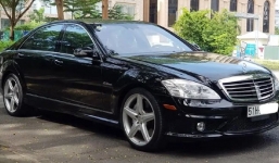 Mercedes nhập chạy 93.000 km giảm giá chục tỷ đồng, chỉ ngang Mazda 6 mới gây 'bão'