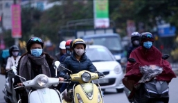 Cập nhật dự báo thời tiết 11/12: Lũ quét cục bộ ở miền Trung, miền Bắc trời rét