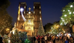 Cập nhật dự báo thời tiết Noel 3 miền Bắc Trung Nam: Mưa, mưa rào 