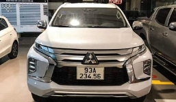 Bốc được biển tiến lên 23456, Mitsubishi Pajero Sport hét giá 6,5 tỷ bị chê quá đắt
