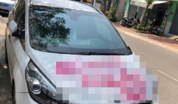 Màn xử đẹp xe đỗ bậy của chủ nhà nhanh gọn khiến chủ xe chỉ biết muối mặt cúi đầu xin lỗi