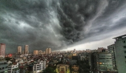 Bản tin dự báo thời tiết đêm nay, ngày mai 8-9/2: Hà Nội xuất hiện mưa rào và dông, nhiệt độ hạ đột ngột dễ ốm