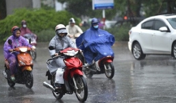 Miền Bắc chuẩn bị đón gió mùa Đông Bắc gây mưa rét và mưa rào