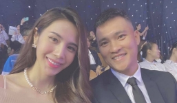 Thủy Tiên thấy phí khi Công Vinh lảng tránh, không dám ngắm gái đẹp