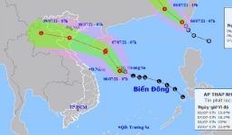 Biển Đông xuất hiện áp thấp nhiệt đới giật cấp 10, khả năng thành bão