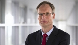 Tin xe hot nhất 27/7: Kia Sonet tháng 9 về Việt Nam, Công bố giám đốc VinFast toàn cầu