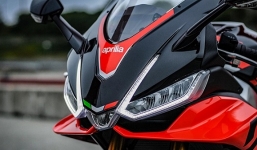 Cận cảnh đối thủ hơn nửa tỷ của Honda CBR1000RR-R vừa cập bến Việt Nam