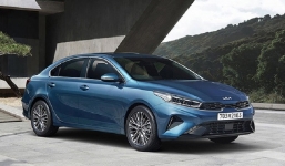 Tin xe hot nhất 10/8: McLaren Speedtail bản đặc biệt lộ diện, Toyota Fortuner GR Sport 2022 ra mắt