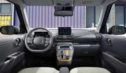 Tin xe hot nhất 15/9: Hyundai Casper lần đầu lộ nội thất, Xe ga của Yamaha chỉ 26,6 triệu đồng