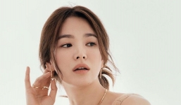 Song Hye Kyo chụp ké vẫn lu mờ vạn vật, xứng danh quốc bảo nhan sắc