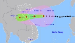 Cập nhật tin bão mới nhất: Bão số 8 chỉ còn cách Thanh Hóa khoảng 600km