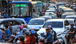 Đề xuất thu phí ô tô vào TP.HCM cao nhất 70.000 đồng