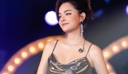 Phạm Quỳnh Anh lại để lộ bụng bầu: Loạt bằng chứng 'đập vào mặt' càng củng cố thêm ẩn ý trước đó