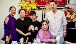 Chồng cũ Lệ Quyên hiếm hoi cho mẹ ruột lên sóng, diện mạo U70 khiến nhiều người trầm trồ 