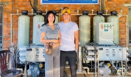 Thủy Tiên tổng kết năm 2020: Kêu gọi được gần 200 tỷ đồng giúp đỡ đồng bào từ miền Trung đến miền Tây