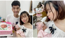 Mạc Văn Khoa tổ chức tiệc đầy tháng cho ái nữ đầu lòng, dân tình rần rần réo gọi 'Tiểu Mạc Văn Khoa đây rồi'