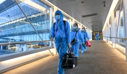 Đề xuất bỏ cách ly 7 ngày khi đường bay quốc tế được mở trở lại