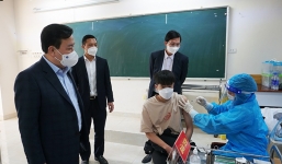 Tập trung cao nhất hoàn thành tiêm phòng vắc xin Covid-19 cho trẻ 15-17 tuổi