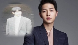 Ly hôn Song Hye Kyo, Song Joong Ki lộ hình quê mùa, xuống dốc nghiêm trọng về phong cách?