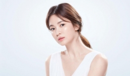 3 năm ly hôn Song Joong Ki, Song Hye Kyo lần đầu tiên dám nói lời yêu với một người đồng nghiệp