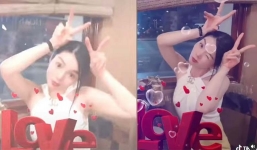 Lệ Quyên được khen dễ thương khi tạo dáng 'mọc sừng'