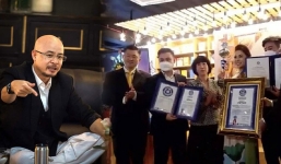 2 quý tử nhà ông Đặng Lê Nguyên Vũ, bà Lê Hoàng Diệp Thảo lần đầu lộ diện gây sốt