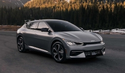 Hãng xe quốc dân Kia ra mắt xe mới, có mẫu giá hấp dẫn hợp túi tiền người Việt