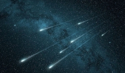 Đêm nay thức 'săn' mưa sao băng cổ đại Lyrids lập đỉnh trên bầu trời Việt Nam 