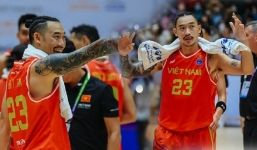 Vẻ đẹp lãng tử đời thường của hot boy bóng rổ Tâm Đinh khiến chị em xao xuyến