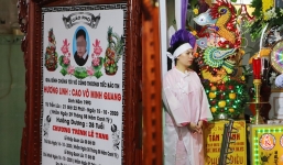 Tang lễ hiệp sĩ tử vong khi bắt tội phạm ở Biên Hòa: 'Biết mang song thai, ảnh mừng lắm, cứ nói sẽ đi làm lo cho con'