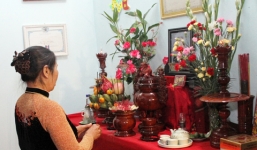 5 loại hoa cúng Rằm tháng Giêng giúp may mắn, hút tài lộc