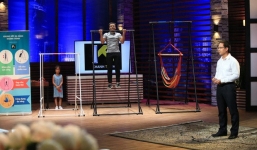 Startup từng bị các Shark Việt Nam chê ‘ngáo giá’ tuyên bố được Mỹ hỗ trợ, đánh giá 5 sao Amazon