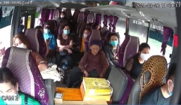 Cụ bà 80 tuổi vẫn phải đi ăn xin để sống qua ngày khiến CĐM ‘chạnh lòng’