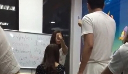 Cô giáo tiếng anh ‘chỉ thẳng mặt’ học viên 3 năm trước giờ ra sao?